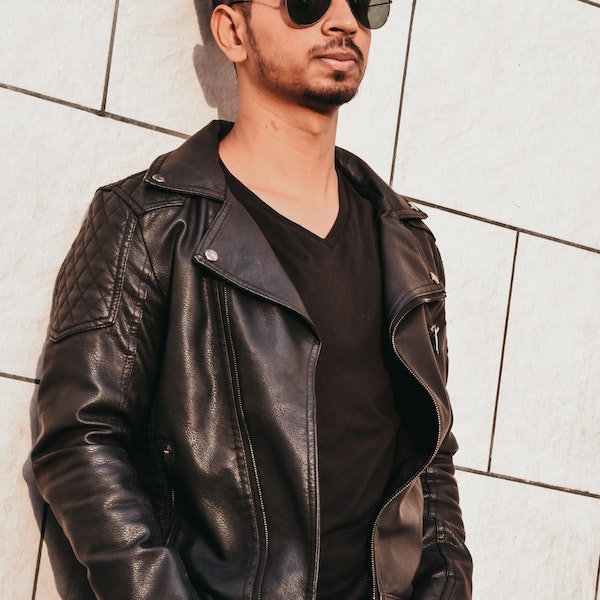 How To Repair Cracked Leather Jacket?